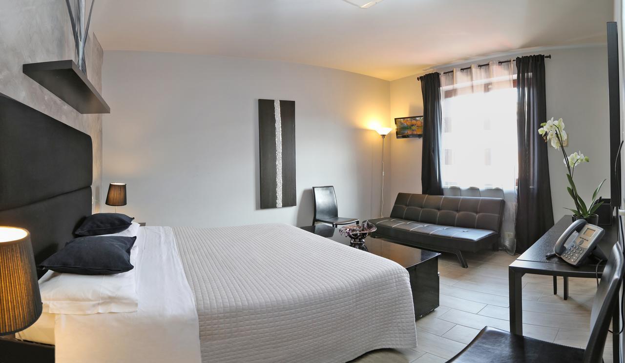 Double Room Kitchenette