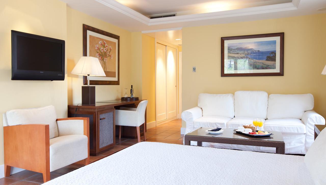 Junior Suite,1774437055:JPEG