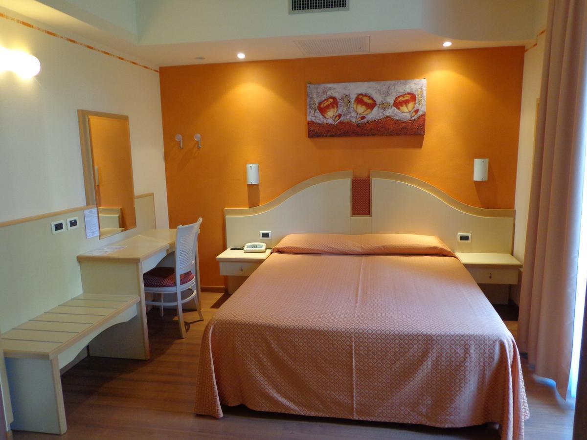 Quarto Standard com Cama King-size