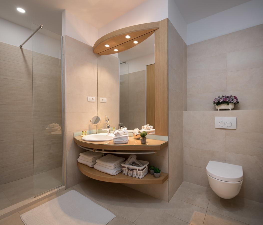 Deluxe Suite Balcony