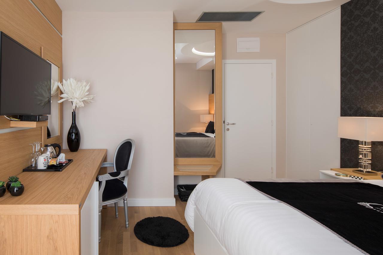 Deluxe Double Room Balcony