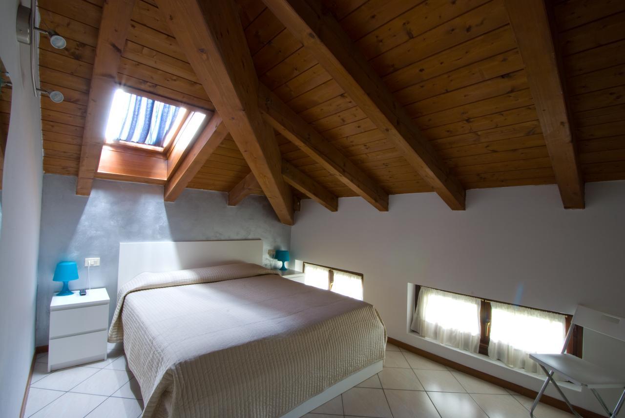 Appartamento con 1 Camera da Letto - Mansarda