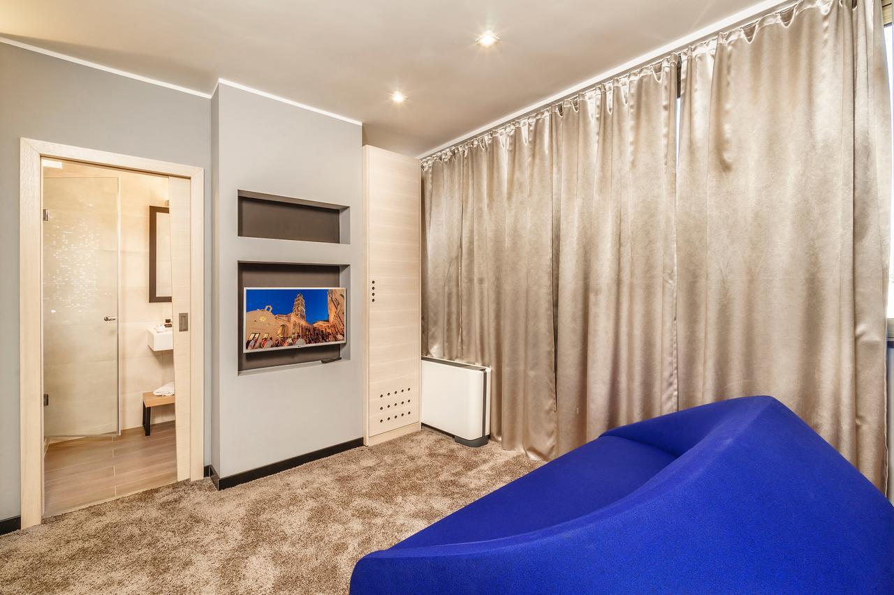 Suite City View