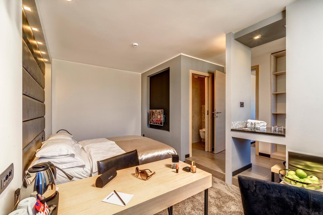 Suite City View