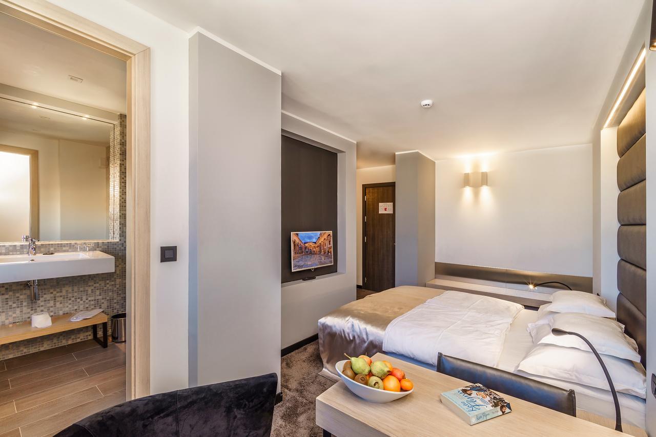 Superior Double Room City View