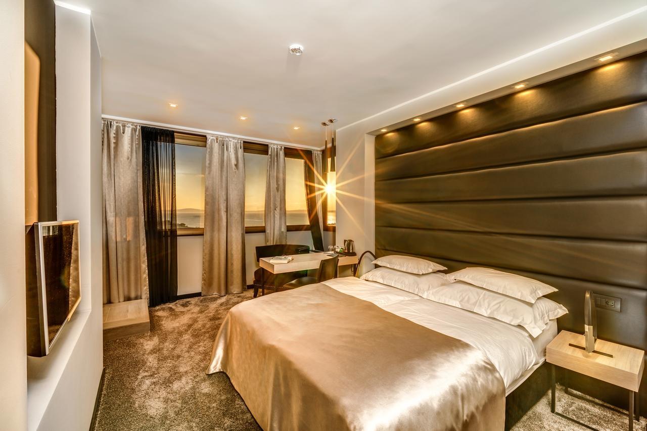 Deluxe Double Room Sea View