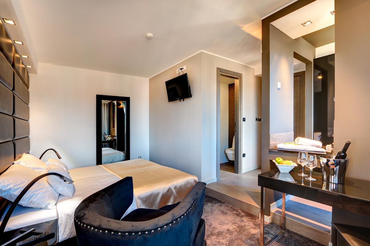 Superior Double or Twin Room City View