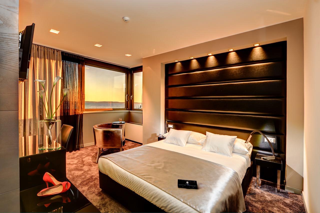 Deluxe Double Room Sea View