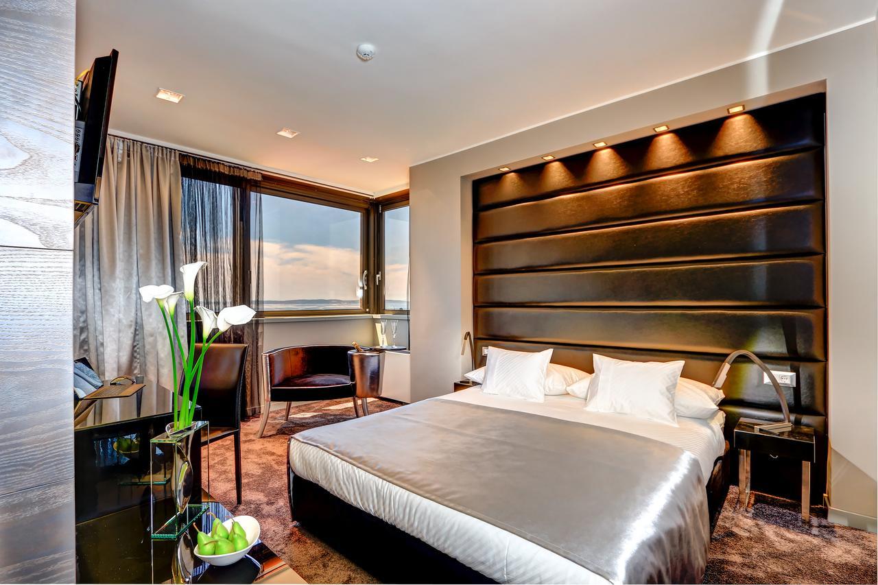 Deluxe Double Room Sea View
