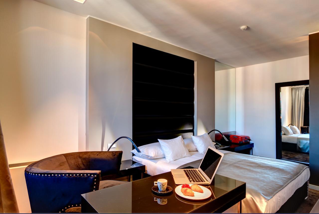 Superior Double Room City View