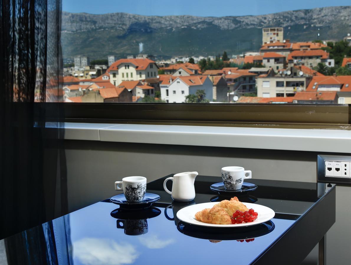 Superior Double Room City View