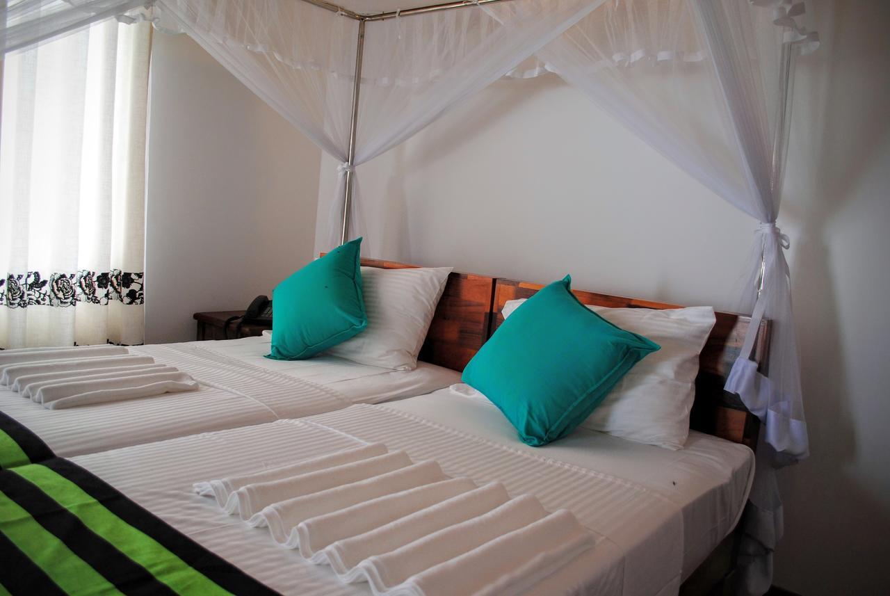 Deluxe Double Room Airport Drop or Pick Up