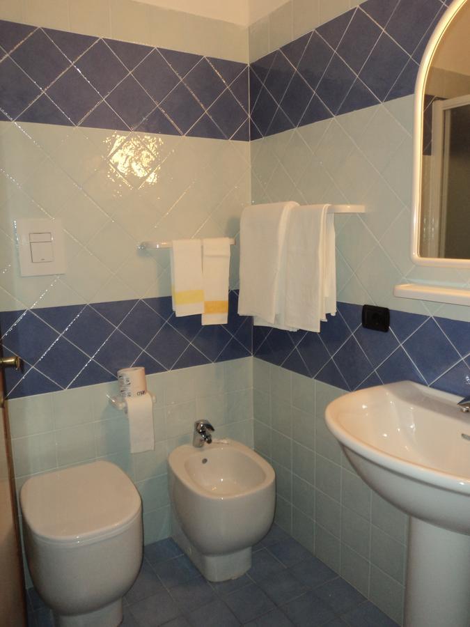 Doppelzimmer mit Balkon