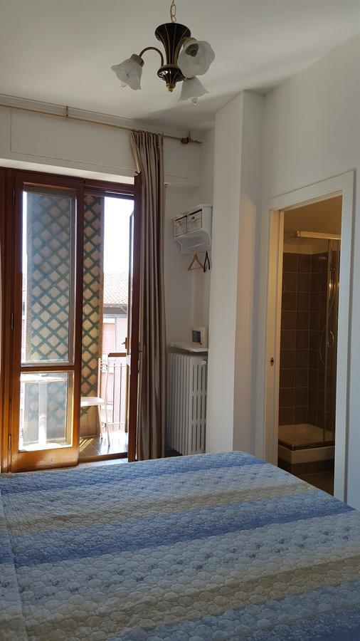 Superior Single Room Private Bathroom
