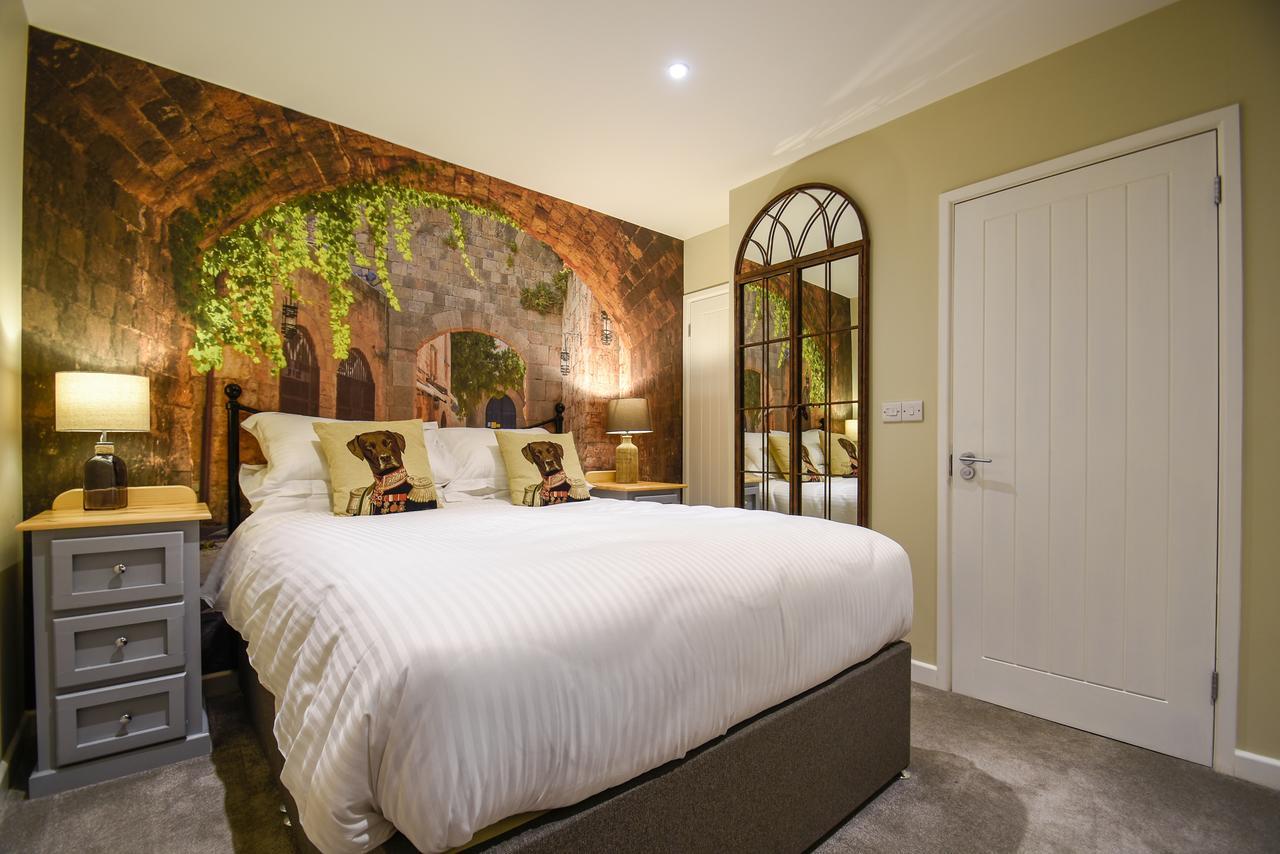 King Room Ensuite Shower