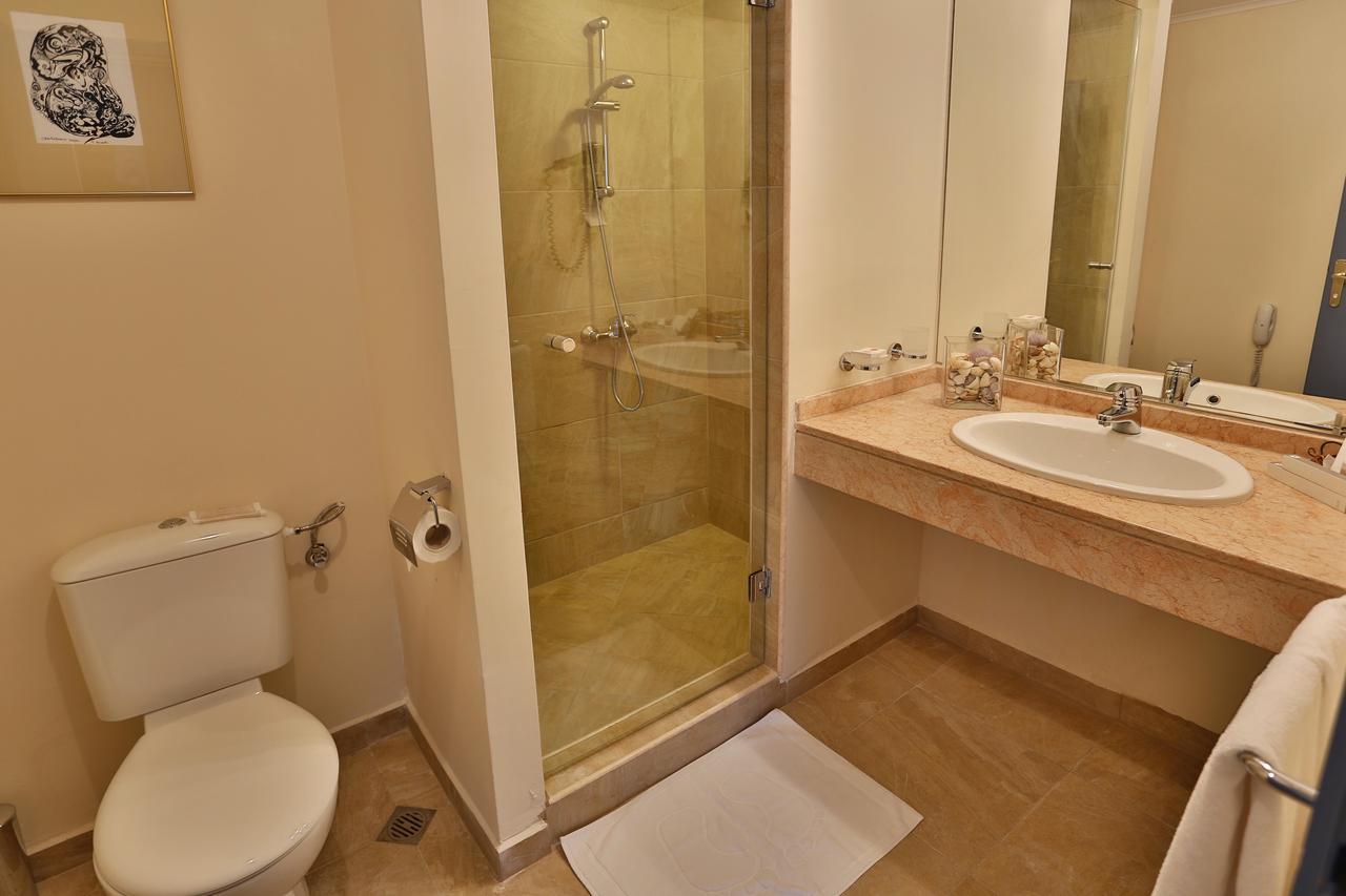Two Bedroom Apartment Sea View