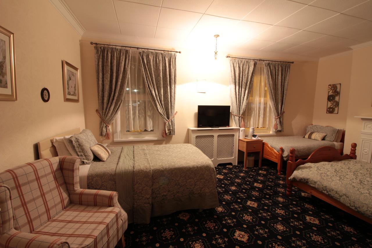 Family Room for four