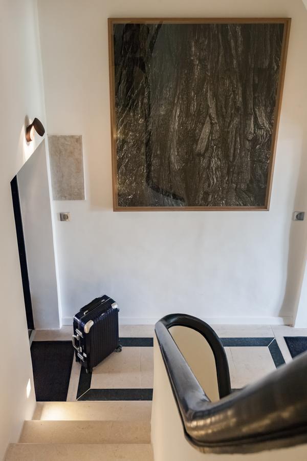 Deluxe Double Room Shower