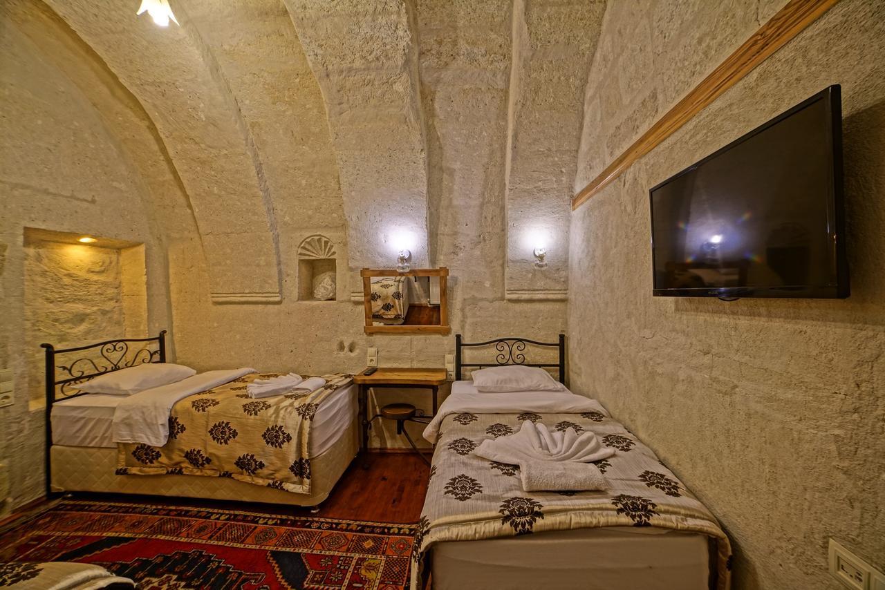 Twin Room,643288599:JPEG