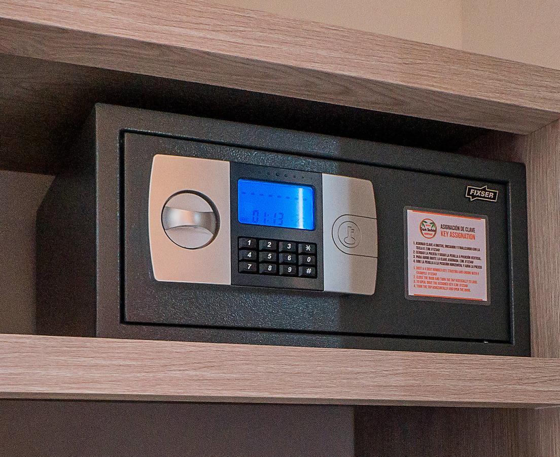 Basic Double or Twin Room,401975916:JPEG