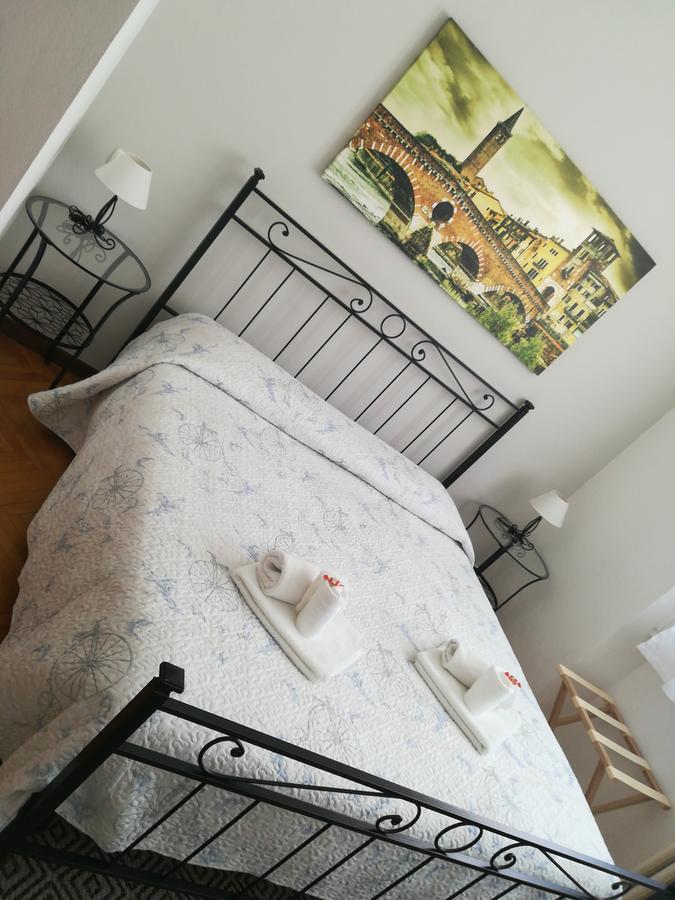 Double Room Private External Bathroom
