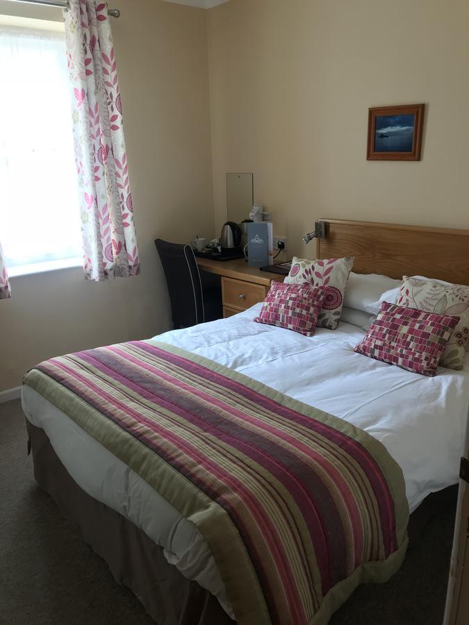 Basic Small Double Room