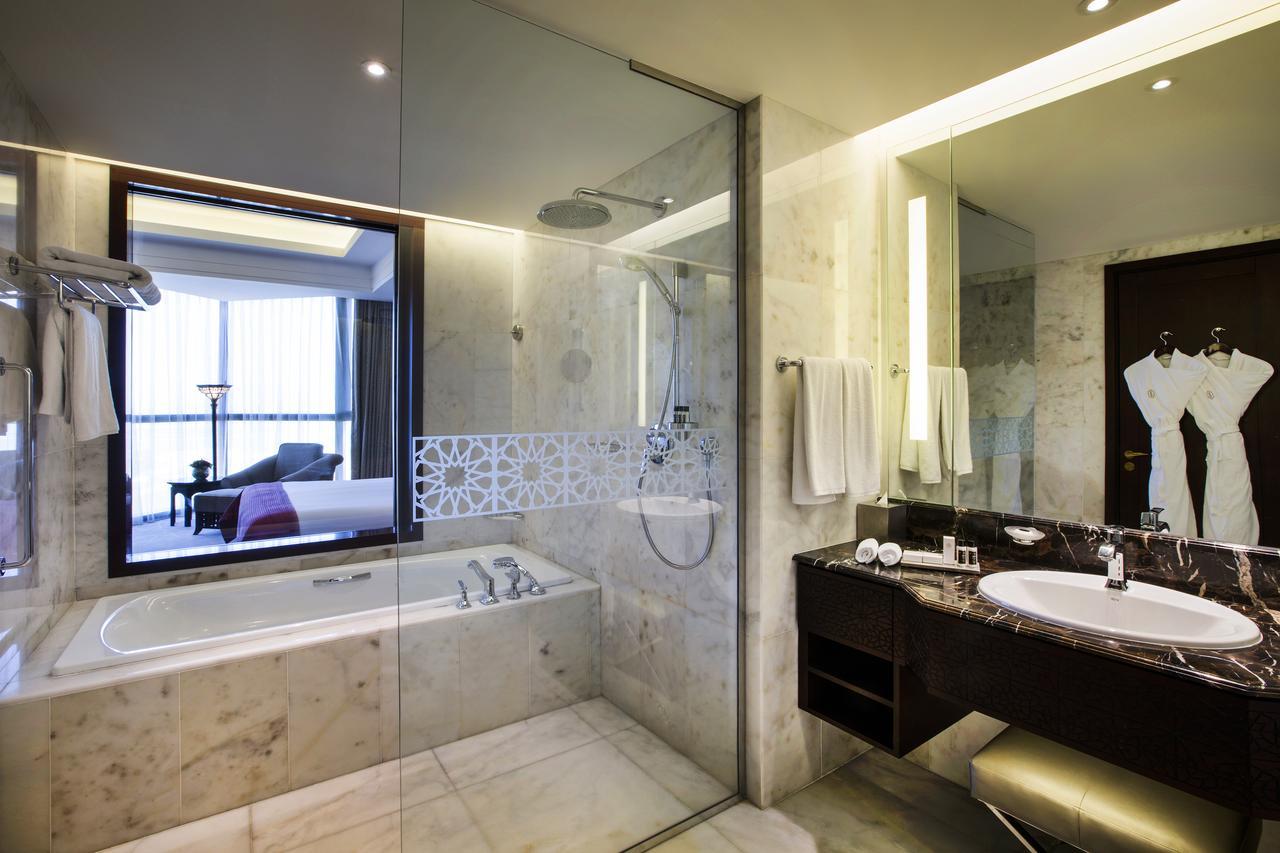 Superior King Room Early Check from 09 am Late Check Out till 05 pm on F&B Laundry Valid stays until August 31st 2026,644793912:JPEG
