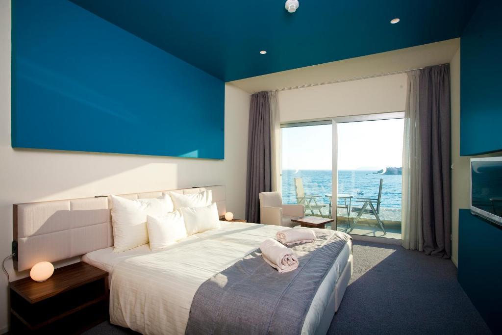 Superior Double or Twin Room Sea View Balcony,64500901:|0|0|Superior Double or Twin Room Sea View Balcony