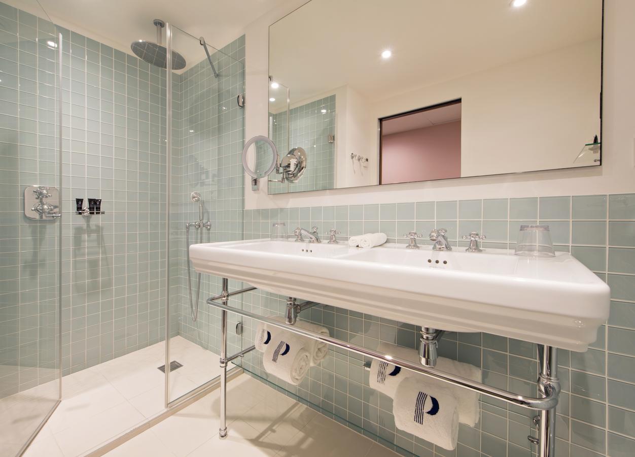 Deluxe Double Room Private Access to Hammam Fitness Center