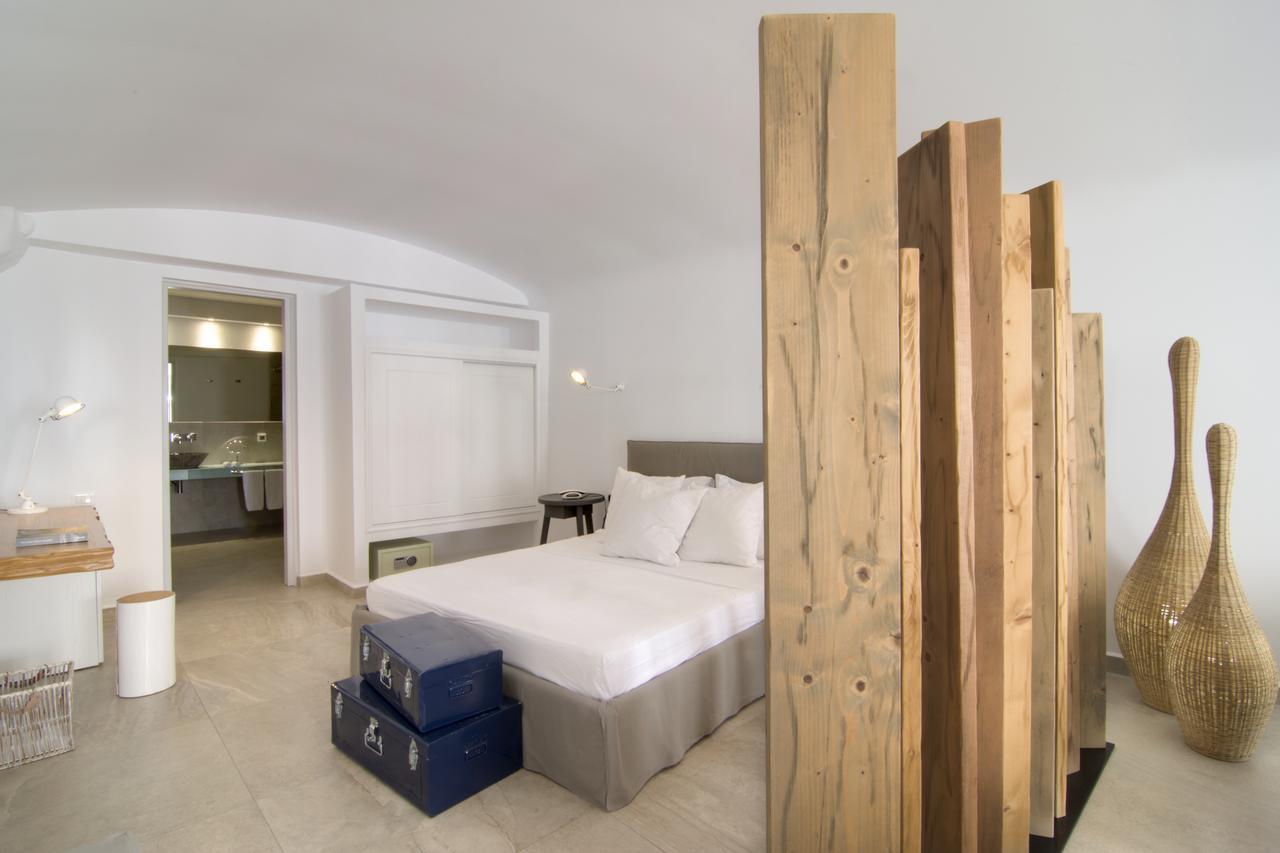 Suite Absolute con bañera de hidromasaje privado y vistas a la caldera