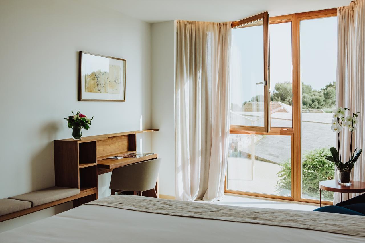 Deluxe Double Room Partial Sea View Spa Access