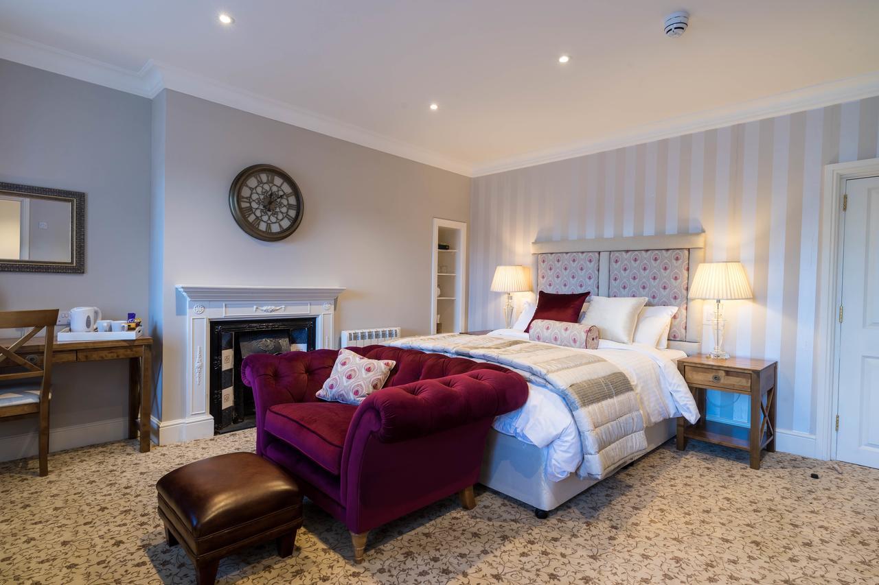 Deluxe King Room,647250393:JPEG