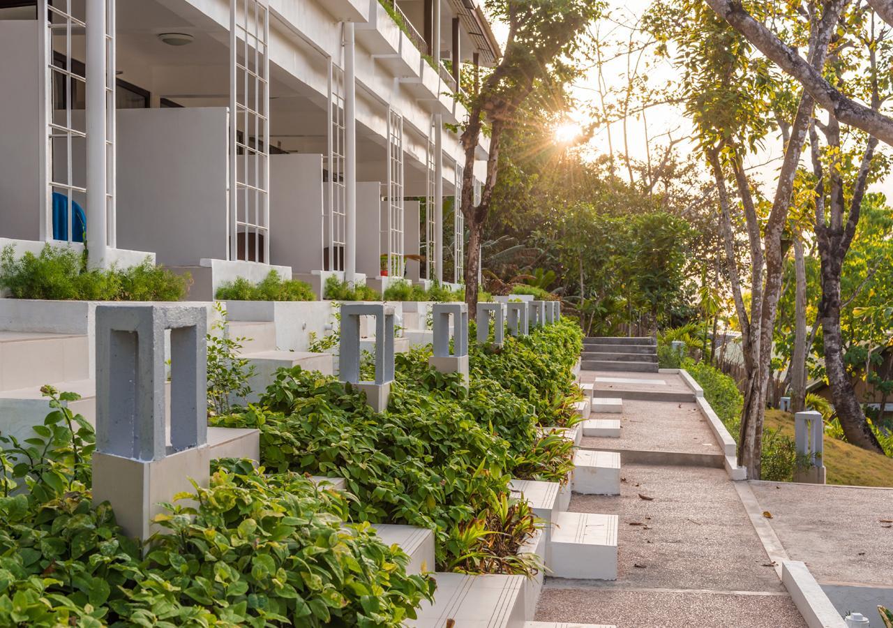 Garden Suite Roundtrip Airport Boat Trip Transfer