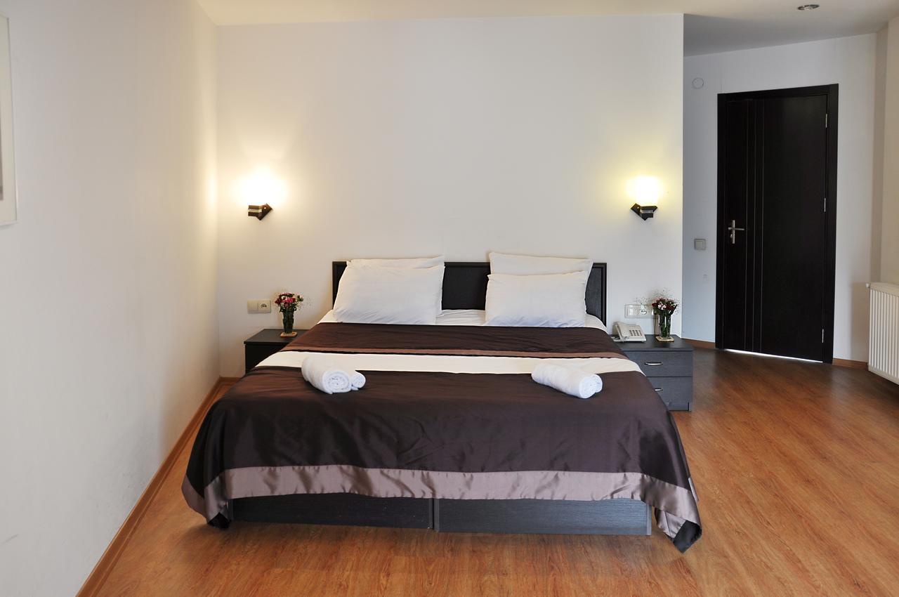 Standard Double or Twin Room City View