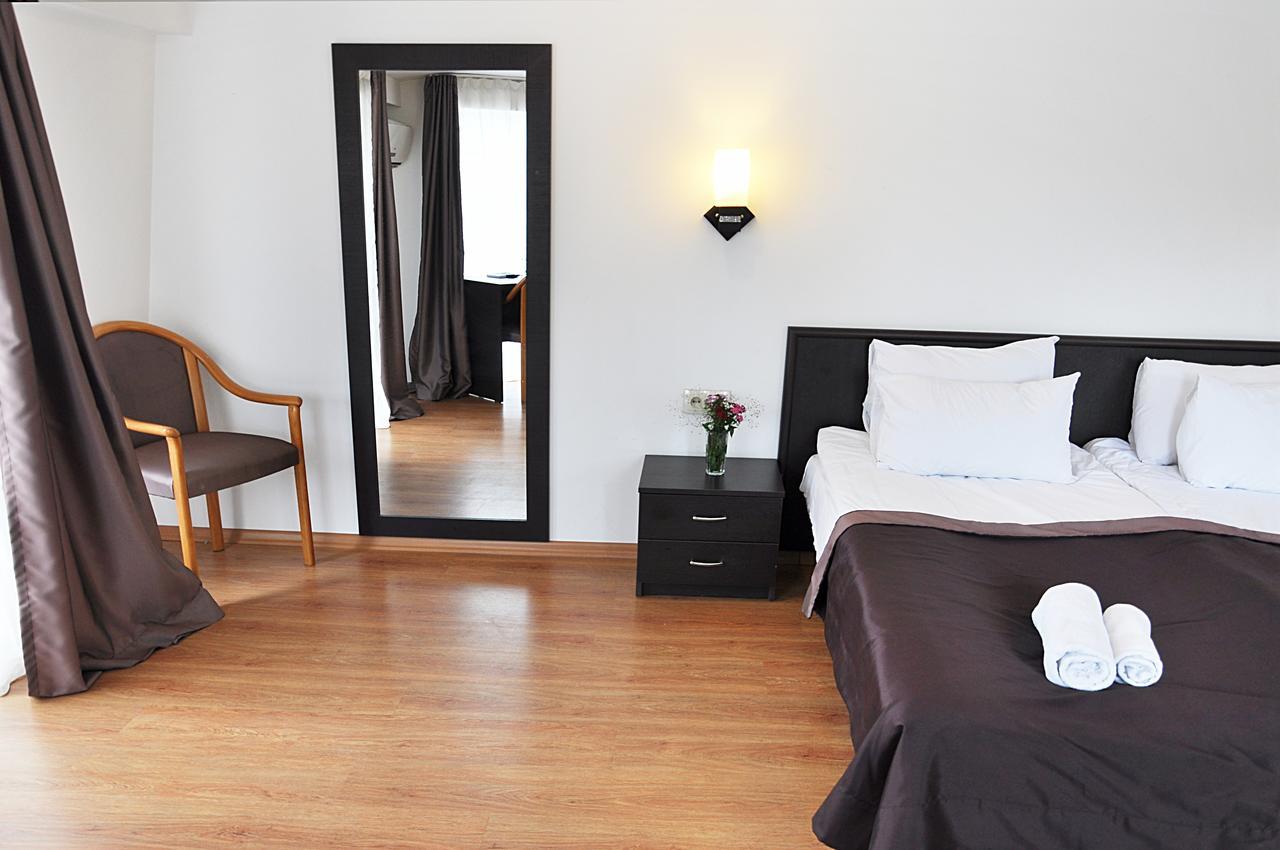 Standard Double or Twin Room City View