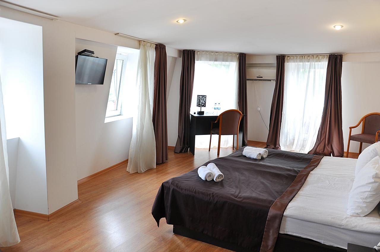 Comfort Double or Twin Room Panoramic City View