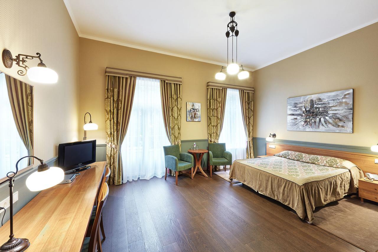 Superior Double or Twin Room Balcony