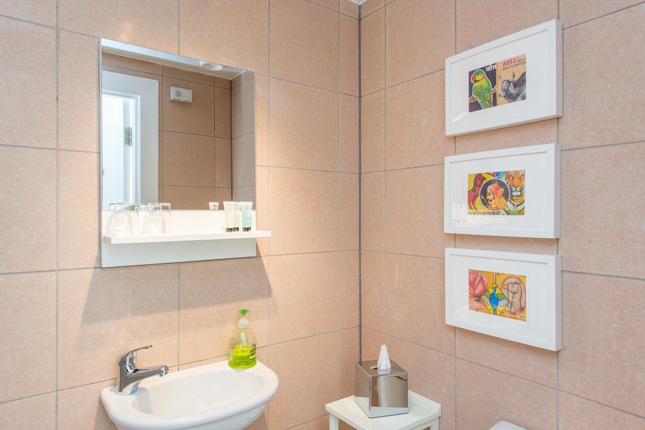 Double Room Private Entrance