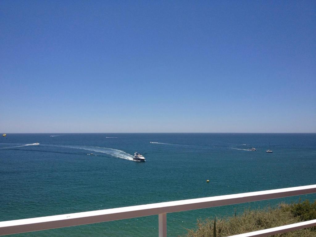 One-Bedroom Apartment Sea View Access to the Pool,1583080203:JPEG