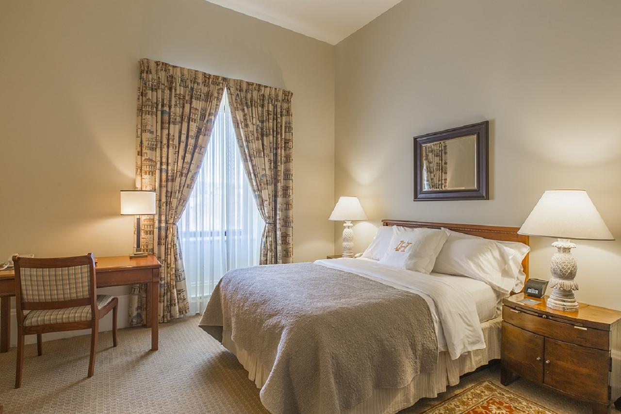 Superior Queen Room
