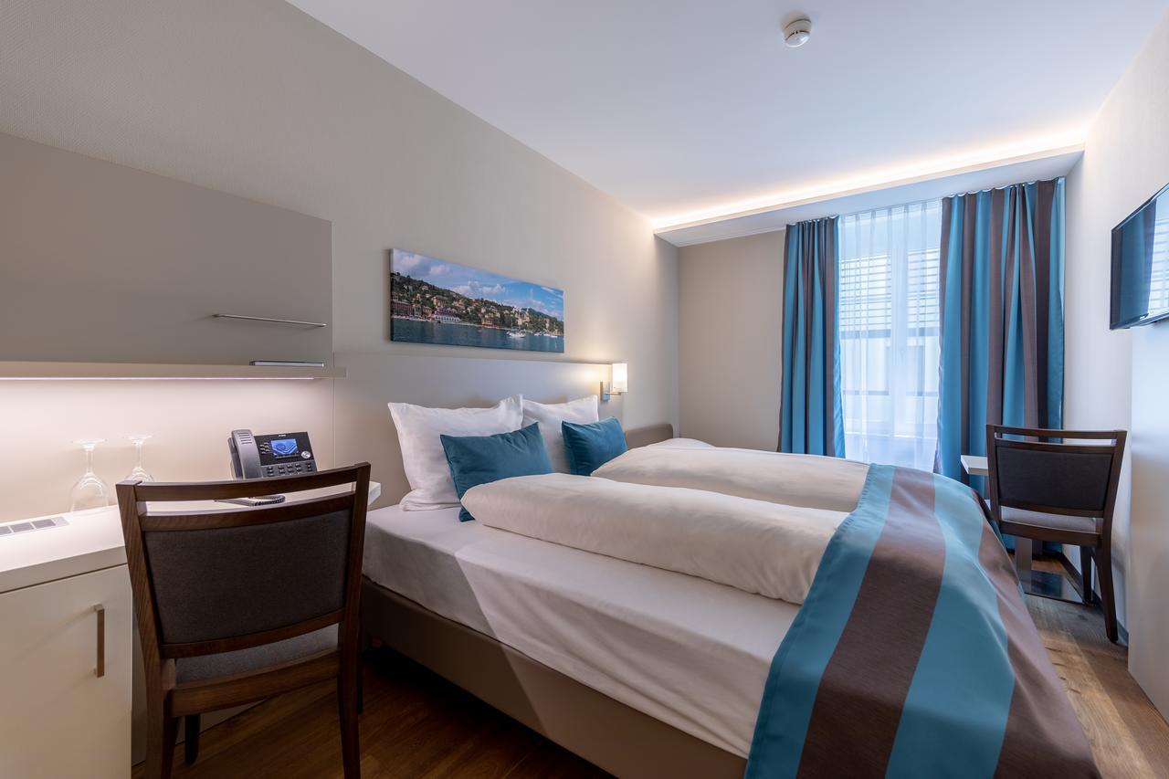 Dreibettzimmer