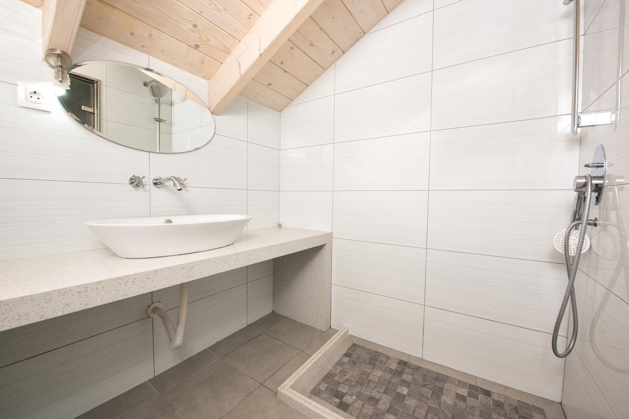 Deluxe Suite mit Poolblick