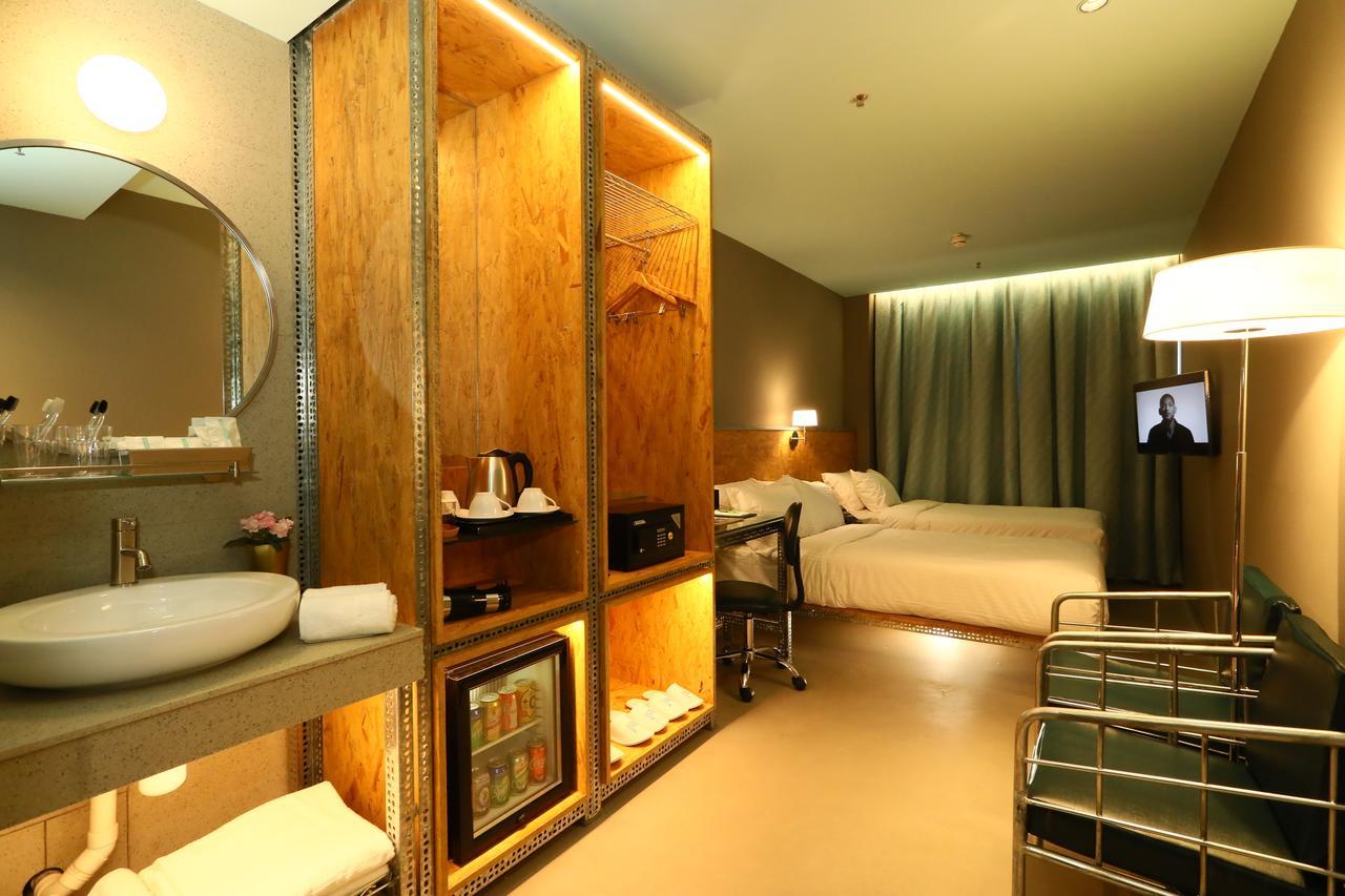 IND Family Triple Room