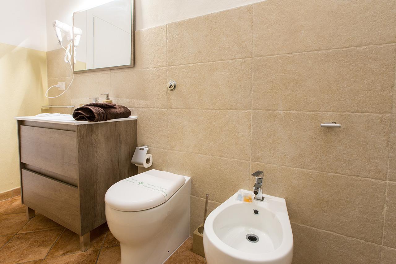 Deluxe Double or Twin Room City View