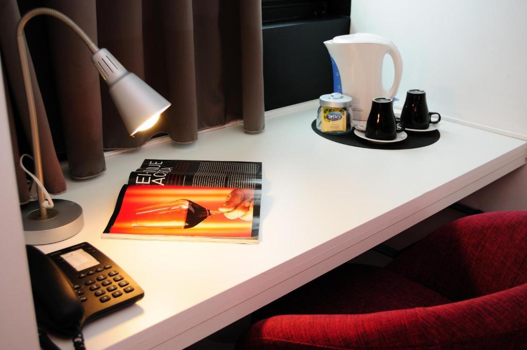 Tweepersoonskamer met 2 Aparte Bedden