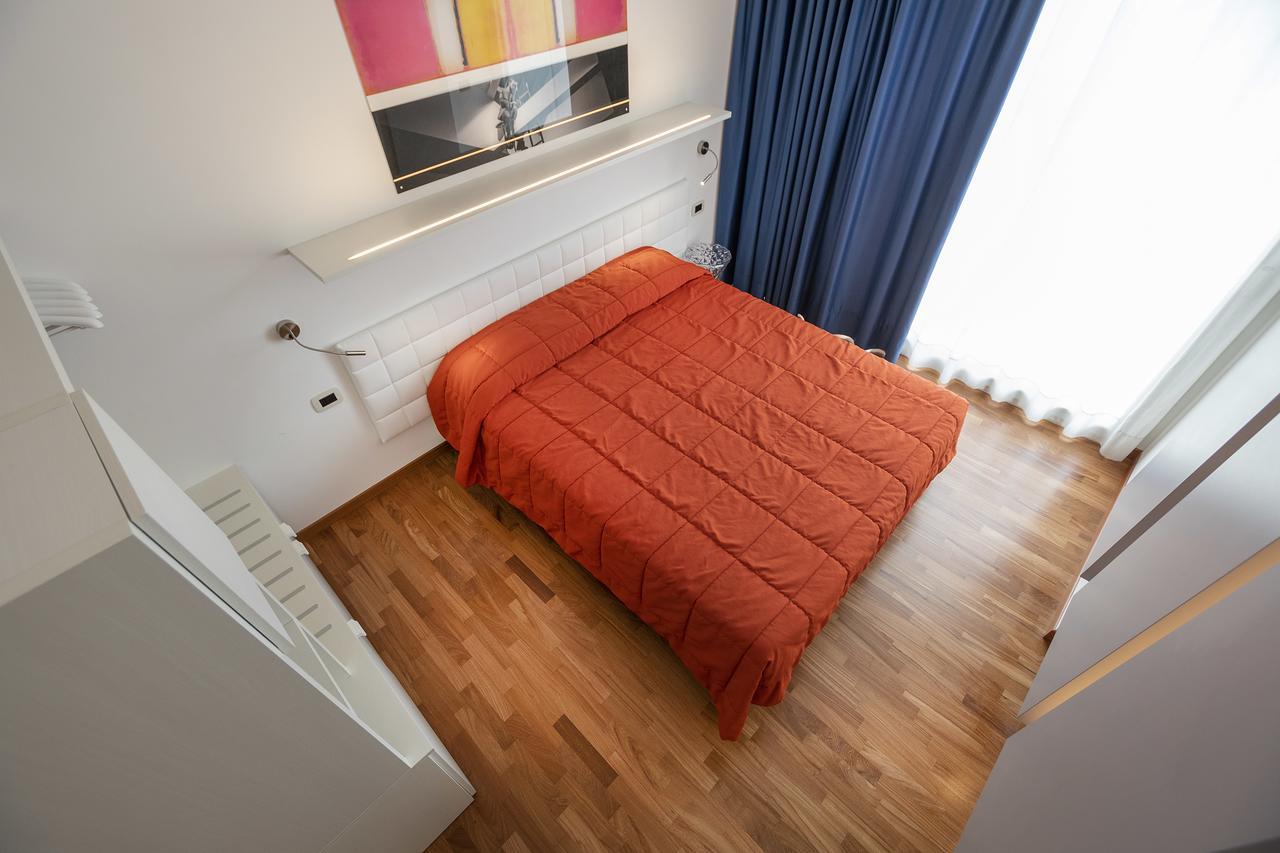 Double Room Lake View