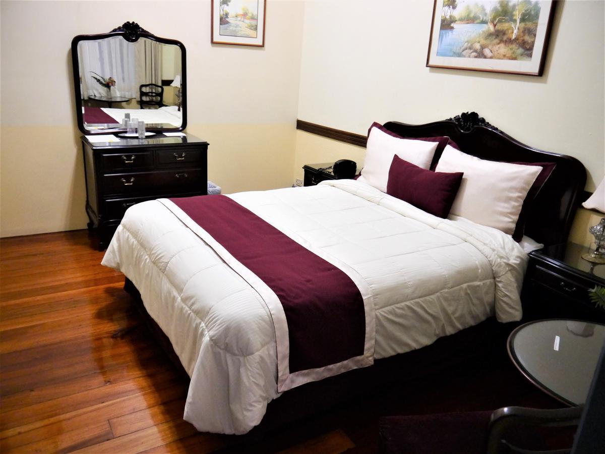 Quarto Queen Standard