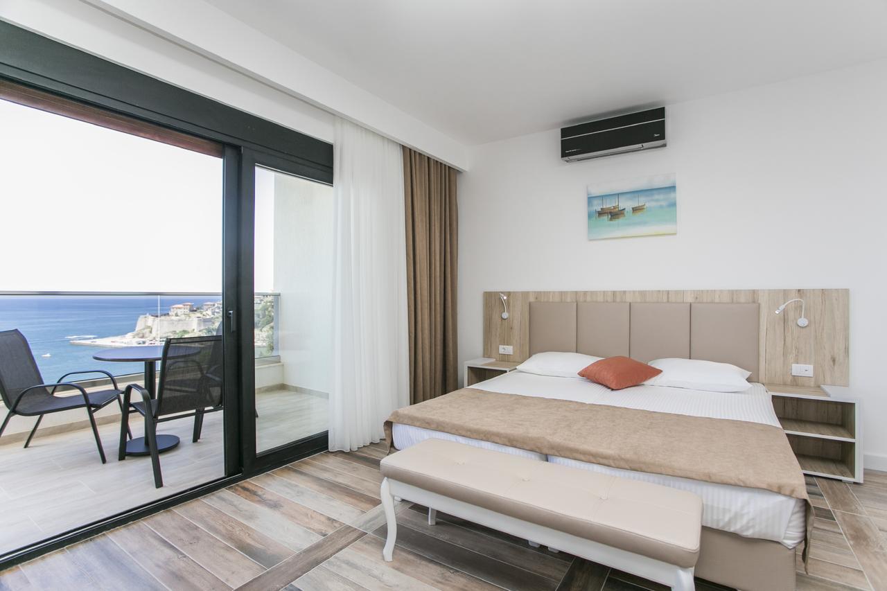 Chambre Lit Queen-Size - Vue sur Mer