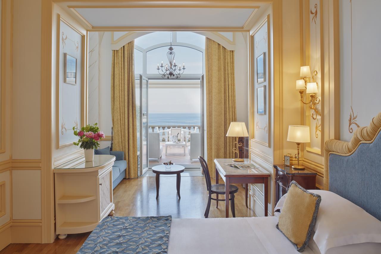 Junior Suite Deluxe Sea View