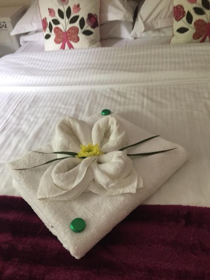 Small Double Room Room 6